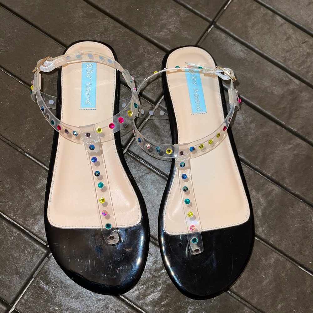 Betsey Johnson Flats